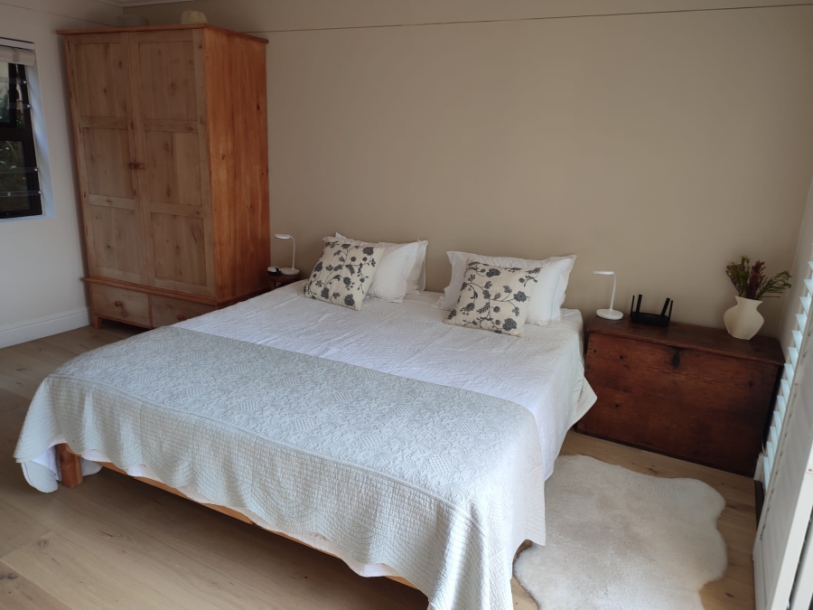 To Let 2 Bedroom Property for Rent in St James Western Cape